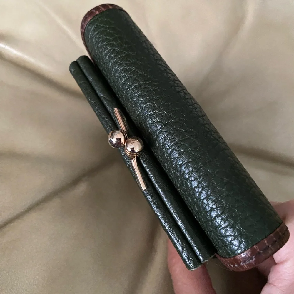 LKNW Vintage Dooney & Bourke Forest/Hunter Wallet & Oval Duck Key Fob Ring Set - Picture 7 of 13